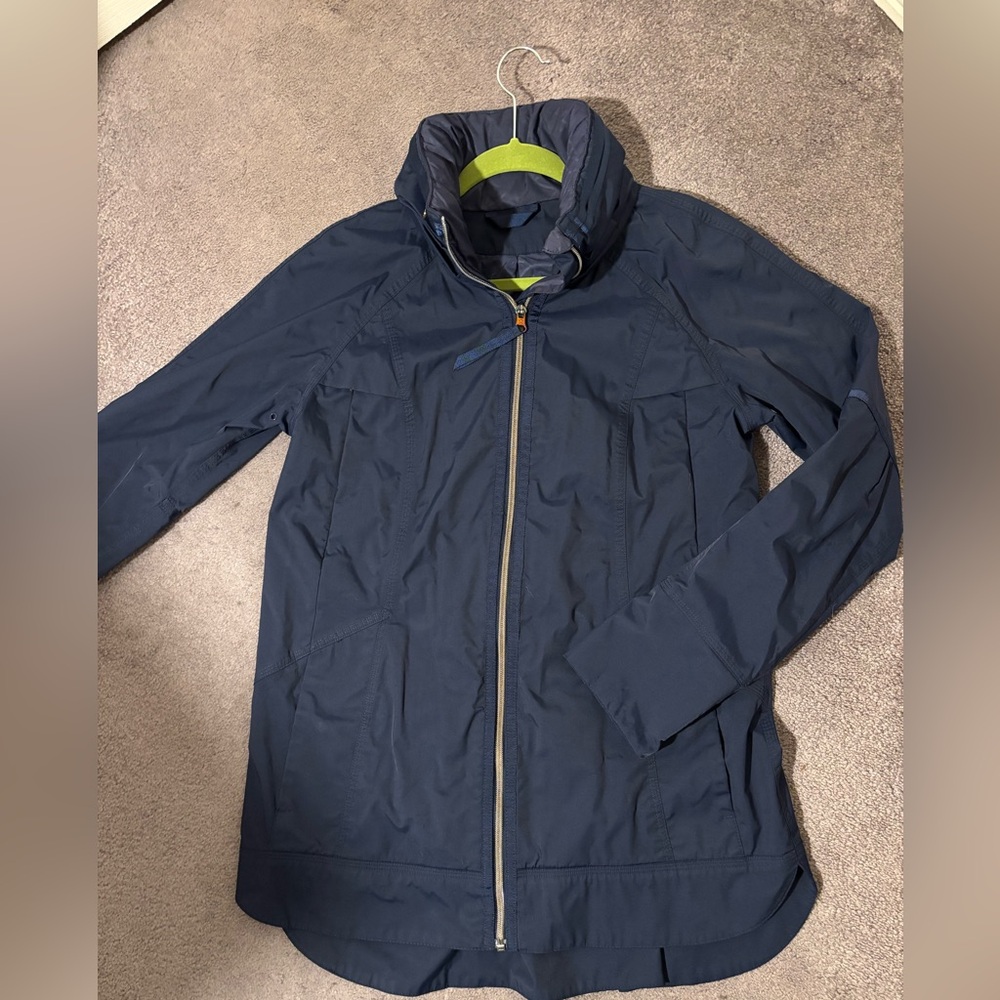 Lululemon Women's Navy Lightweight Zip-Front Jacket